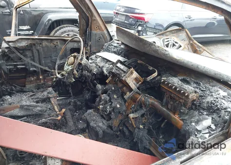 2004 Honda Element Ex z USA, uszkodzony, nr VIN 5J6YH28674L010362